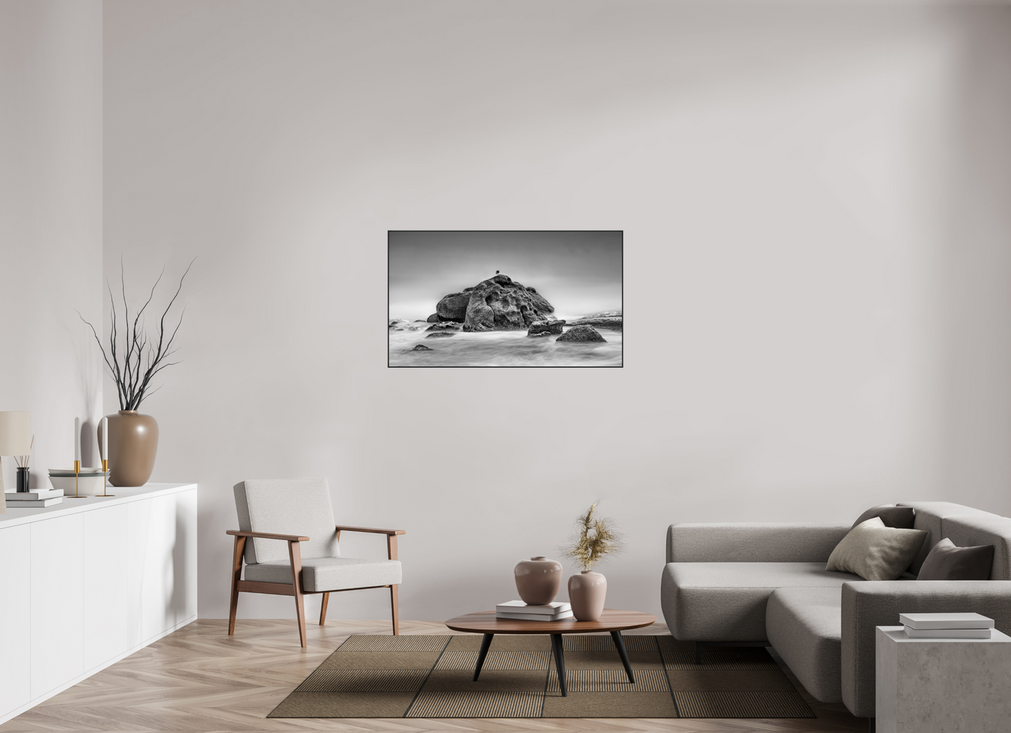 120.9 x 70 cm, black aluminium frames Still Form